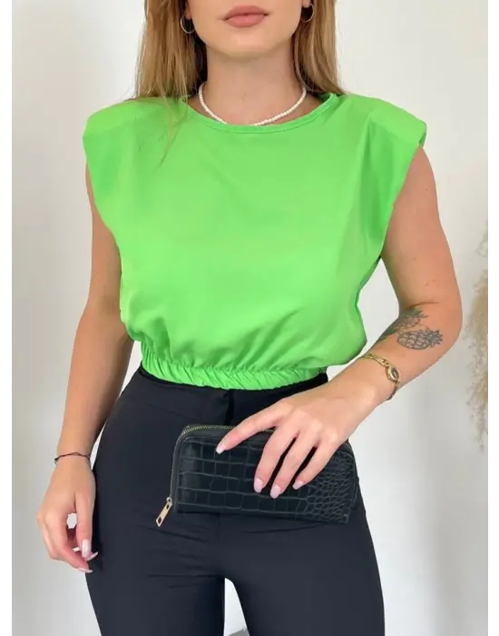Omarı Omuzları Vatkalı Beli Lastikli Bluz -A.Yeşil trendy şıklık
