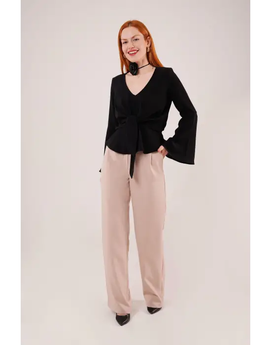 Ön Bağlamalı Volan Kol Siyah Bluz