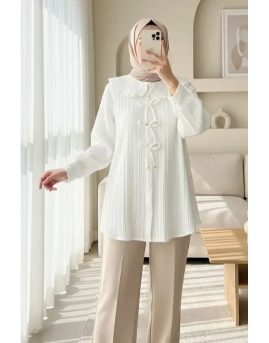 Önü Kurdele Detaylı Düğmeli Önlük Yaka Gömlek  -Beyaz
