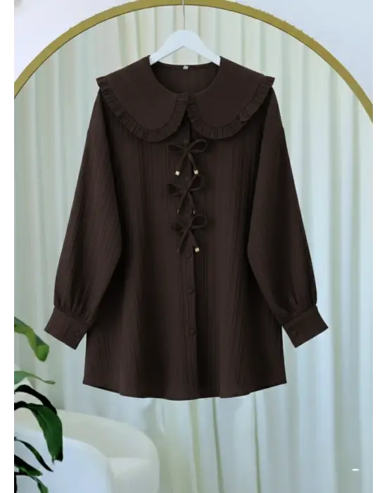 Önü Kurdele Detaylı Düğmeli Önlük Yaka Gömlek  -Kahve