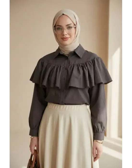 Önü Ve Omuzu Fırfır Detaylı Poplin Gömlek Bluz -K. Kahve