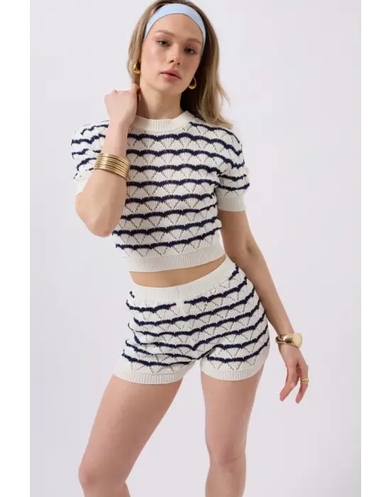 Örgü Detay Çizgili Crop Bluz
