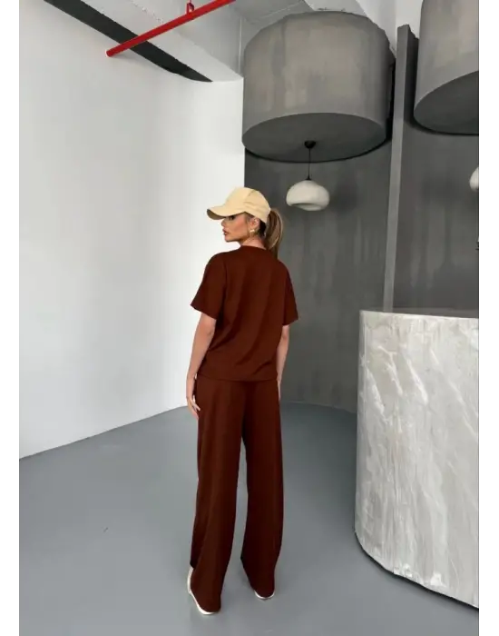 Omarı Modal Kumaş Yumuşak Dokulu Bluz ve Pantolon Takımı - Kahverengi