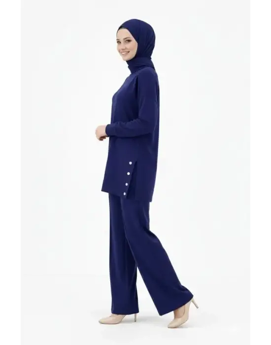Osy Modal Yumuşak Dokulu Kumaş Modern Tesettür Takım Yandan Metal Çıtçıtlı Uzun Tunik Pantolon Set Salaş Kalıp - Lacivert