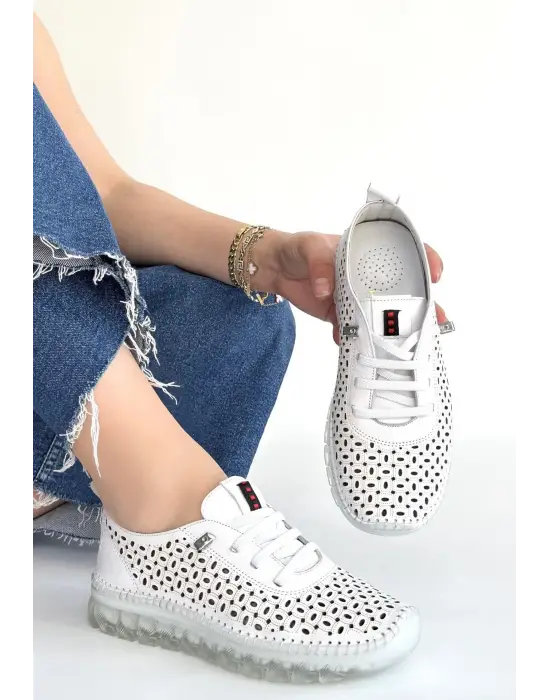 Otja Beyaz Deri Lazerli Bağcıklı Spor Ayakkabı