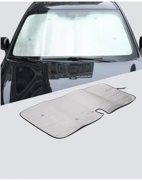 Otomobil Güneşliği – Katlanabilir Tasarım Ve Süngerli Isı Yalıtımı