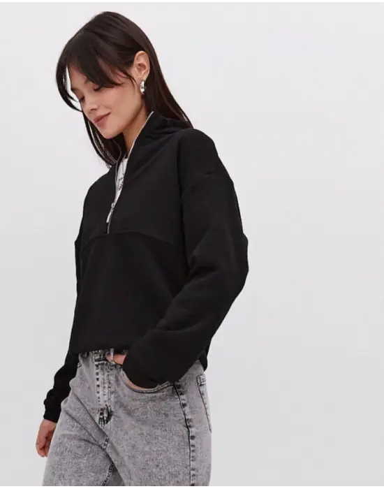 Siyah Oversize Yarım Farmuarlı Sweatshirt