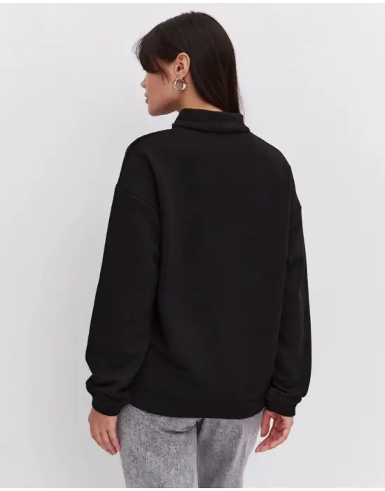 Siyah Oversize Yarım Farmuarlı Sweatshirt