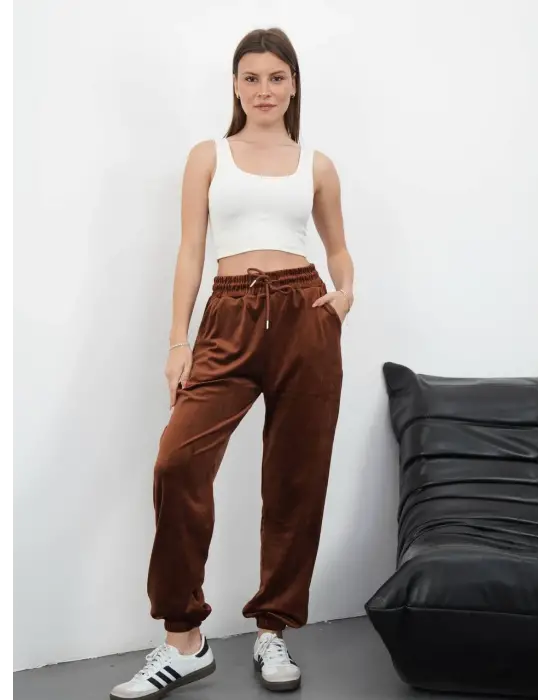 Paça lastikli kadife eşofman kahve md34