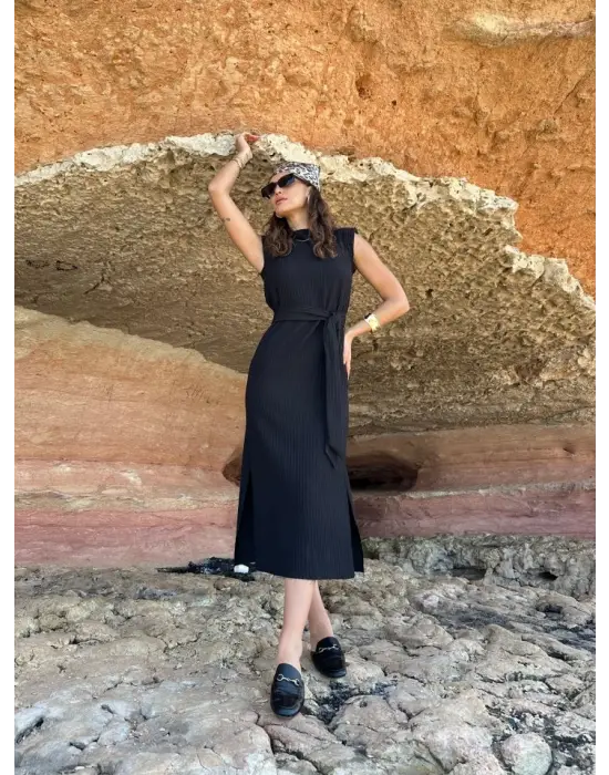 Pamela Kuşakli Vatkali Elbi̇se