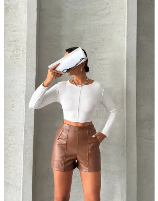 Parçalı cepli deri şort taba w26312