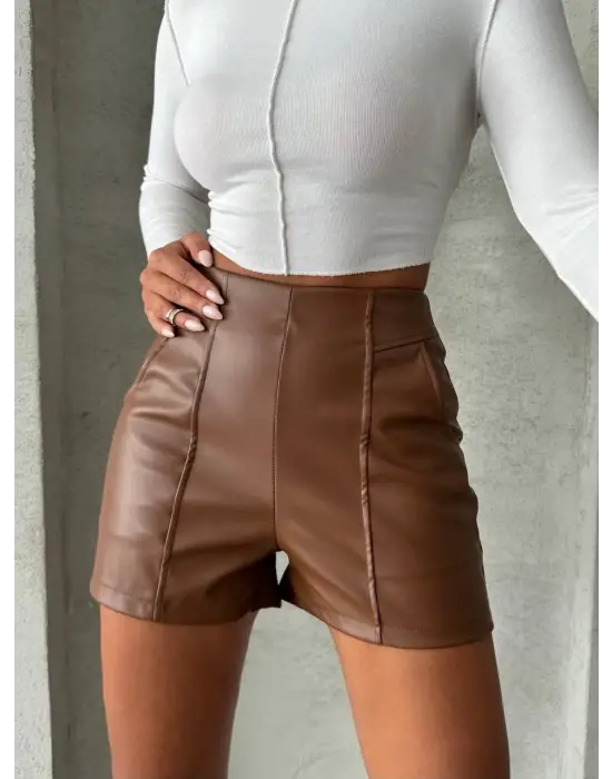 Parçalı cepli deri şort taba w26312