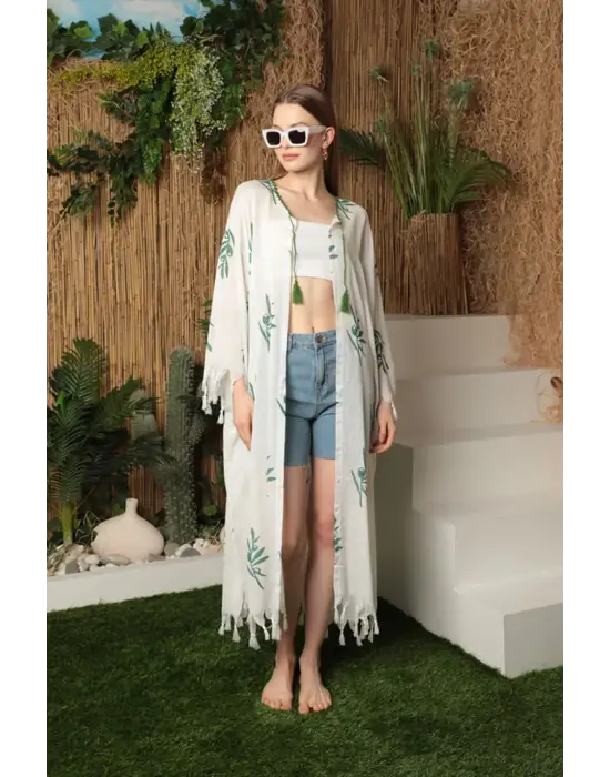 Omarı Plaj Şıklığınızı Tamamlayacak Renkli Pareo