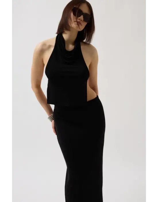 Omarı Parlak Kumaş Maxi Etek - Zarif ve Şık Tasarım