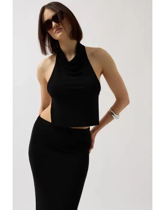 Omarı Parlak Kumaş Maxi Etek - Zarif ve Şık Tasarım