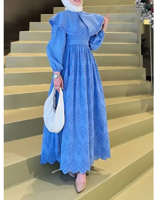 Omarı Mavi Dantel Detaylı Pelerin Yaka Elbise