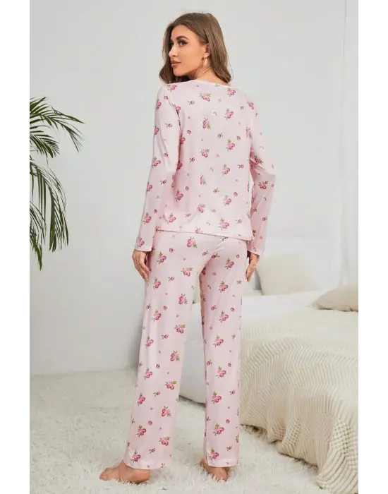 Omarı Pembe Çiçek Desenli Yumuşak Pijama Takımı