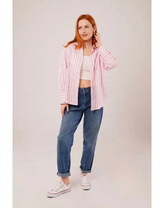 Omarı Pembe Çizgili Rahat Kesim Gömlek