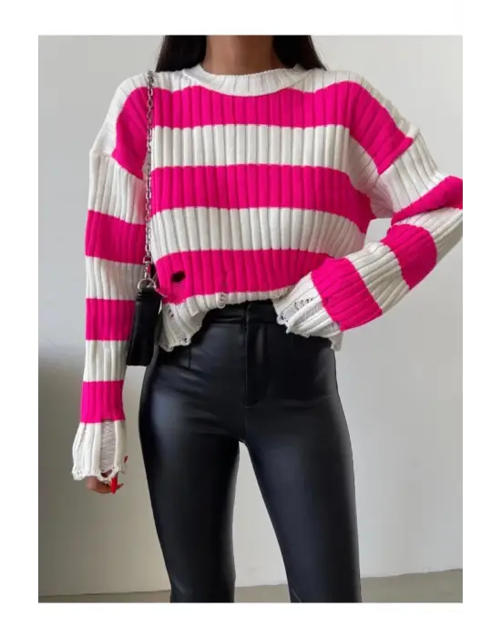 Modern Çizgili Triko Kazak