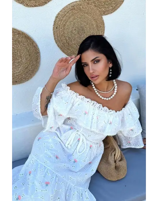 Omarı Pembe Brode Elbise Omuzları Lastikli