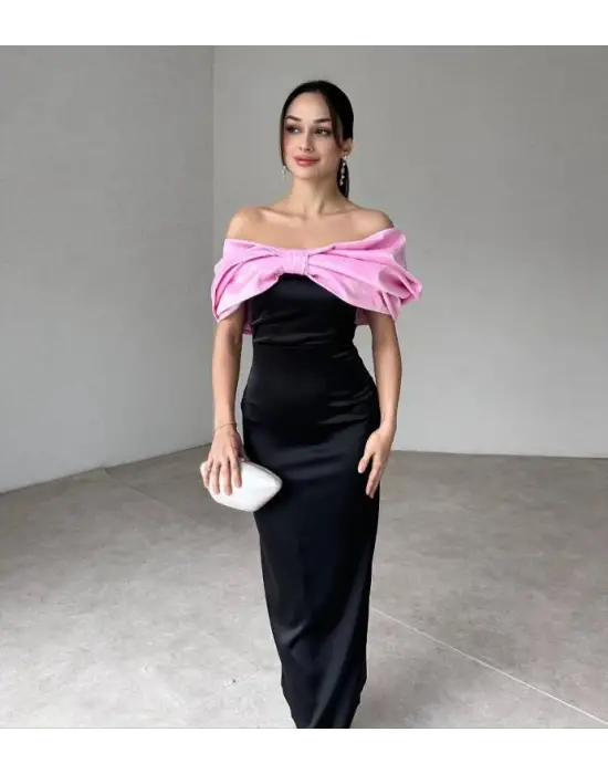 Pembe Önü Fiyonklu Elbise