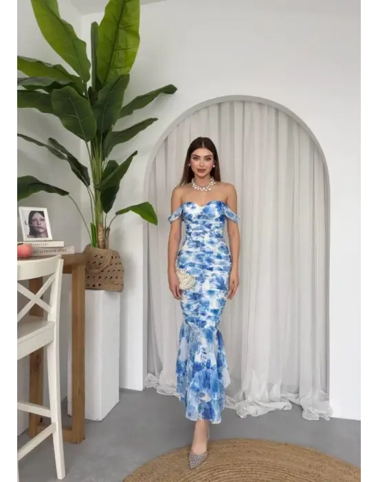 Omarı Elegan Büzgü Detaylı Elbise