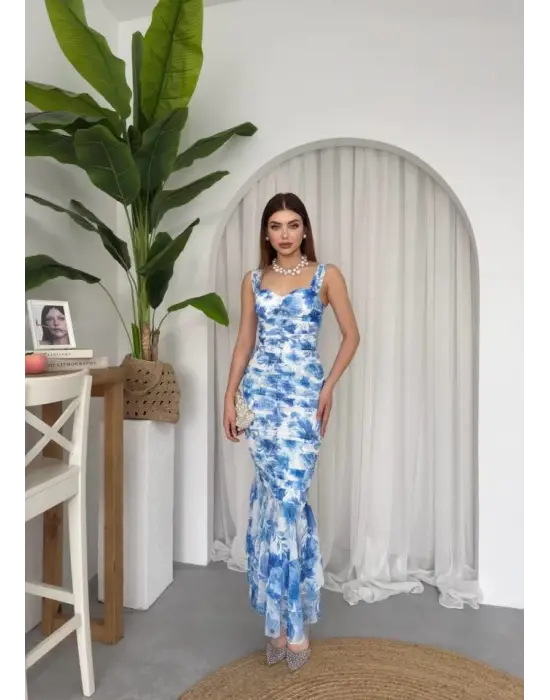 Omarı Elegan Büzgü Detaylı Elbise