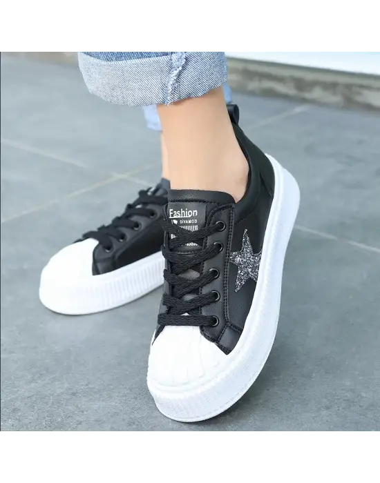 Piata Siyah Cilt Beyaz Tabanlı Bağcıklı Spor Ayakkabı