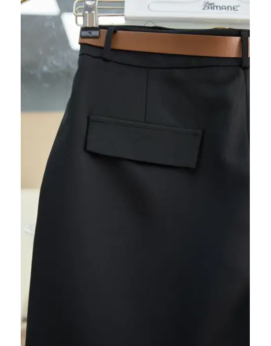 Omarı Siyah Pileli Cepli Bilek Pantolon Modası