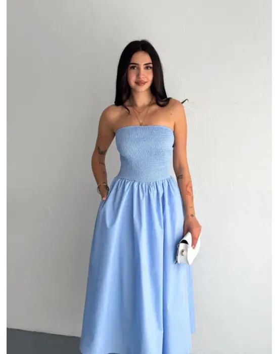 Omarı Açık Mavi Pileli Straplez Elbise