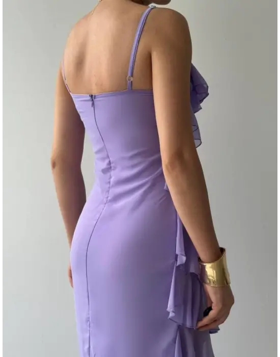 Omarı Şık Yırtmaç Detaylı Siyah Elbise