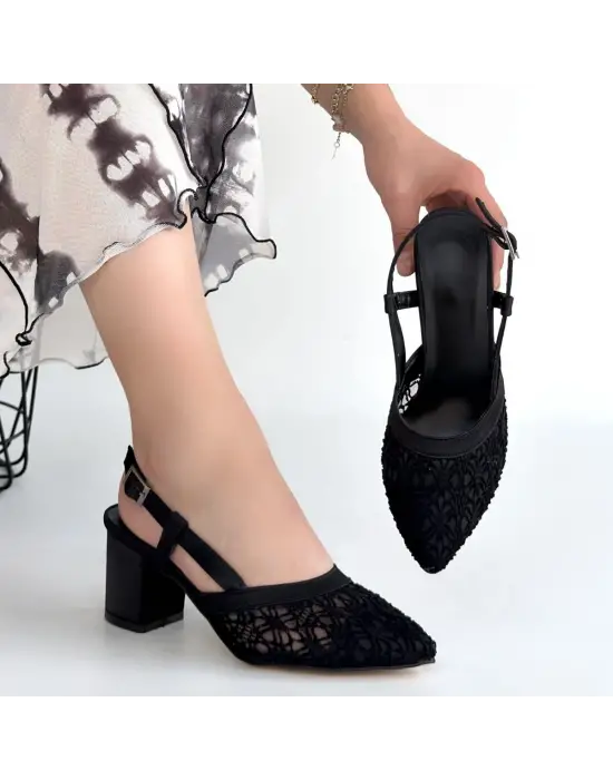 Poje Siyah Saten Tül Detaylı Topuklu Ayakkabı