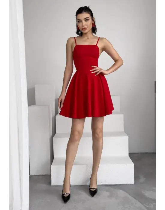 Omarı Siyah Dantel Detaylı Abiye Elbise