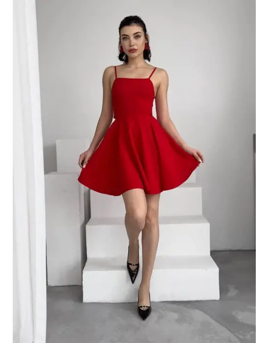 Omarı Siyah Dantel Detaylı Abiye Elbise