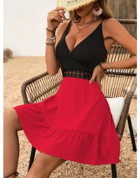 Omarı IP Askılı Bel Dantelli Kruvaze Yaka Elbise