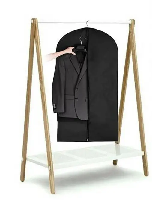 Omarı Pratik ve Geniş Takım Elbise Saklama Çözümü