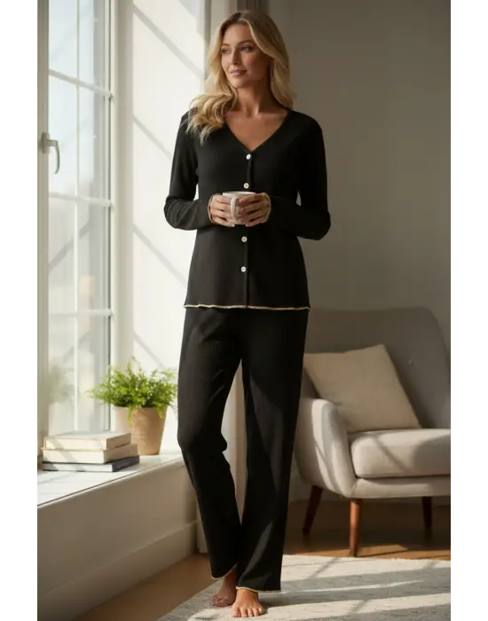 Premium Kadın Fitilli Pijama Takımı – Siyah Gold Biye Detaylı, Yumuşak Dokulu Ev Şıklığı