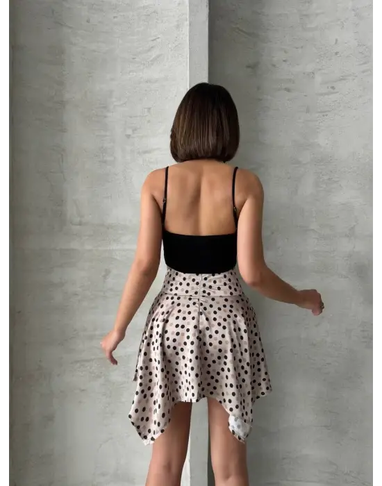 Omarı Zarif Siyah Puantiyeli Etek