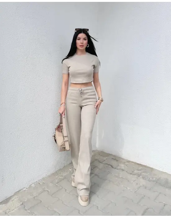 Omarı Rahat ve Şık Bol Paça Alt Üst Takım