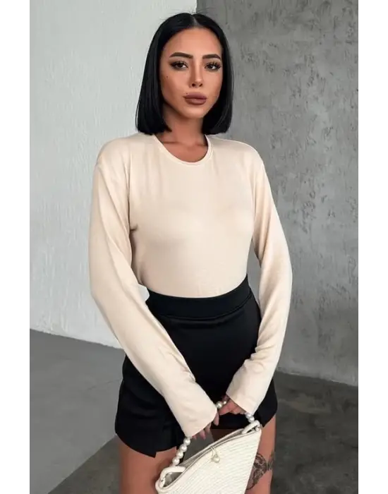 Omarı Şık ve Rahat Uzun Kollu Bisiklet Yaka Body Bej