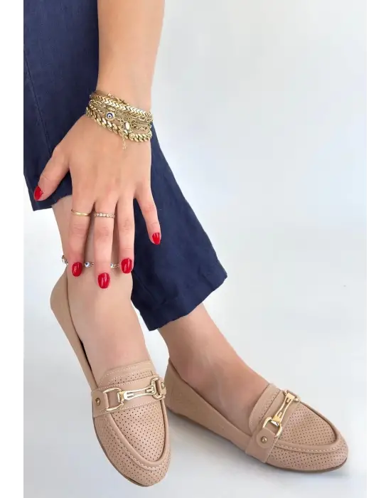 Omarı Rahat ve Şık Nude Babet Ayakkabı