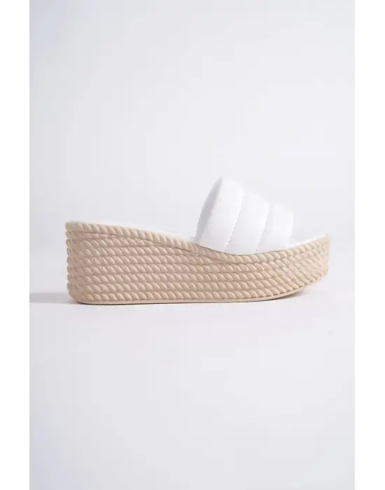 Rahat Dolgu Topuklu Bayan Terlik