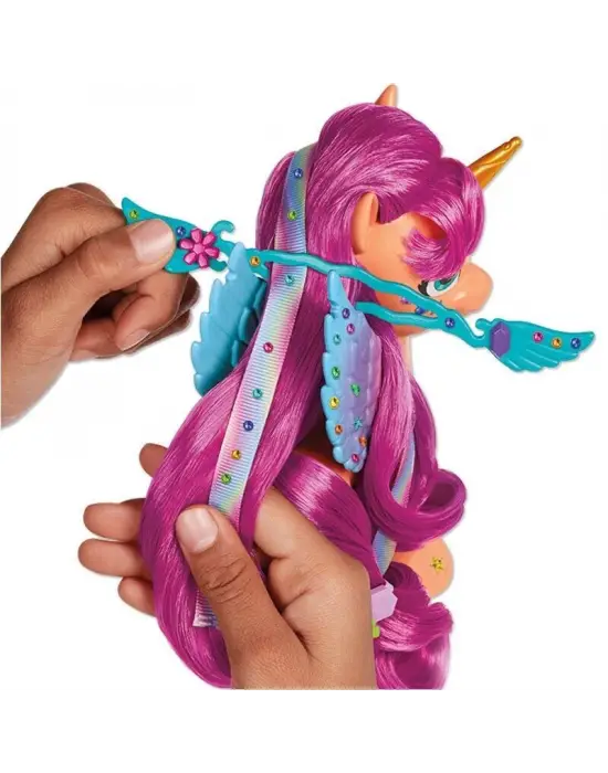 Omarı Parlak Yıldızlı Kurdele Saç Modelleri