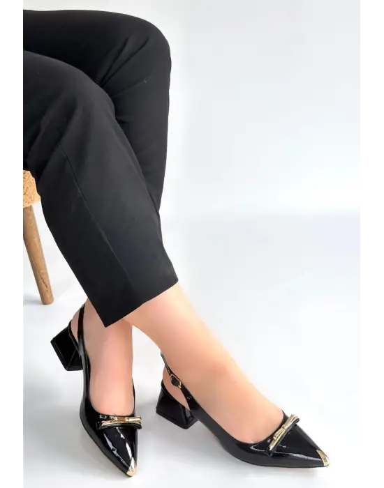 Ricy Siyah Rugan Topuklu Ayakkabı