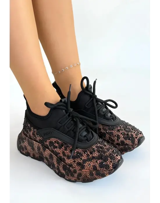 Rimay Kahverengi Cilt Boncuk İşlemeli Spor Ayakkabı