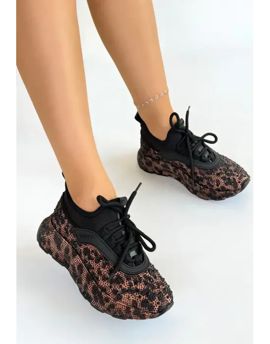 Rimay Kahverengi Cilt Boncuk İşlemeli Spor Ayakkabı