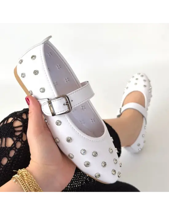 Ritta Beyaz Cilt Kemerli Babet Ayakkabı