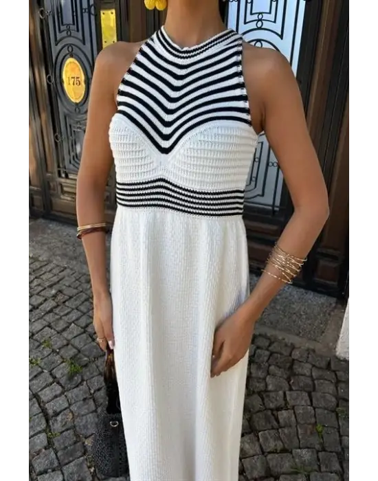 Omarı Çizgili Uzun Triko Elbise
