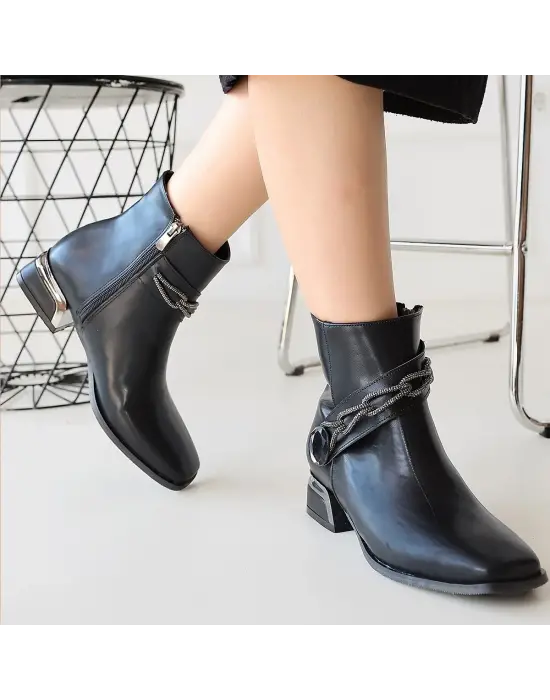 Asil Siyah Topuklu Bot