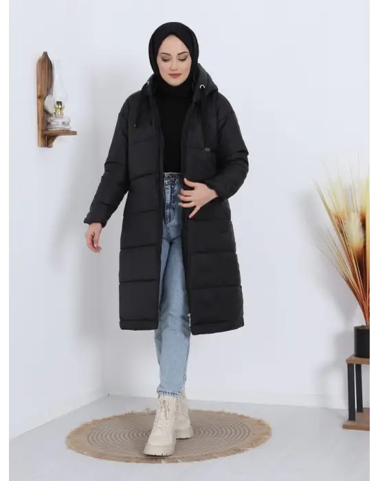 Omarı Uzun Kapşonlu Kuş Gözü Detaylı Kaban -Siyah